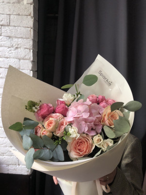 Букет "Ягідна насолода"