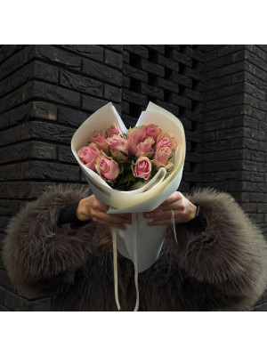 Букет 11 троянд Athena Royal